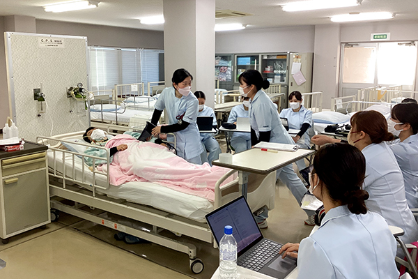 シミュレーション学習