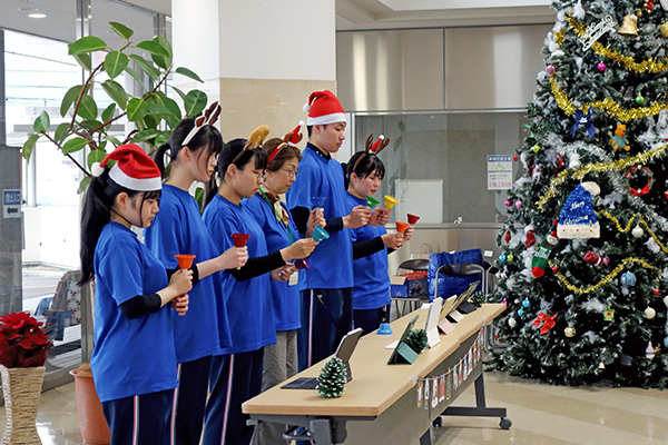 ハンドベルに挑戦