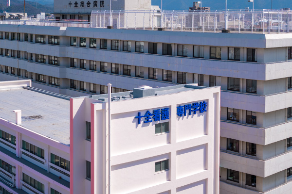 厳しくても一緒に頑張れる仲間がいる