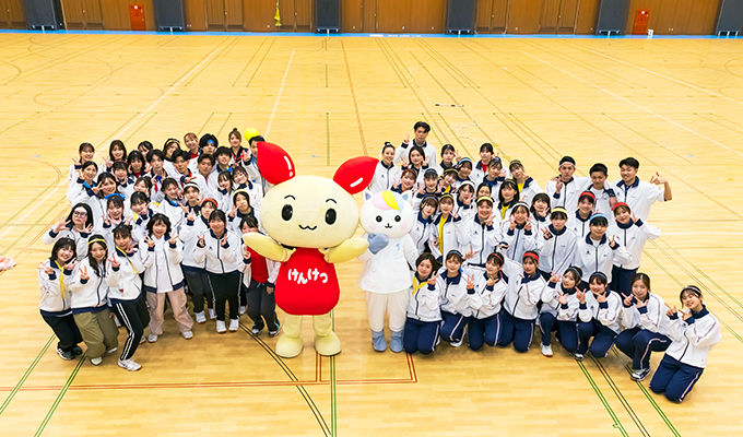 サプライズゲストの「けんけつちゃん」と「かんごちゃん」♪